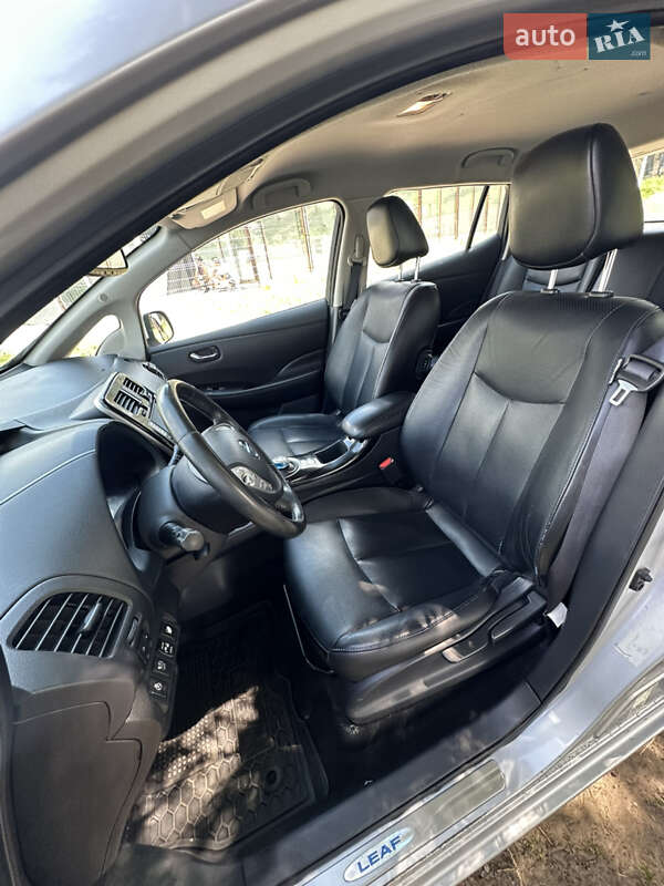 Хэтчбек Nissan Leaf 2014 в Сумах