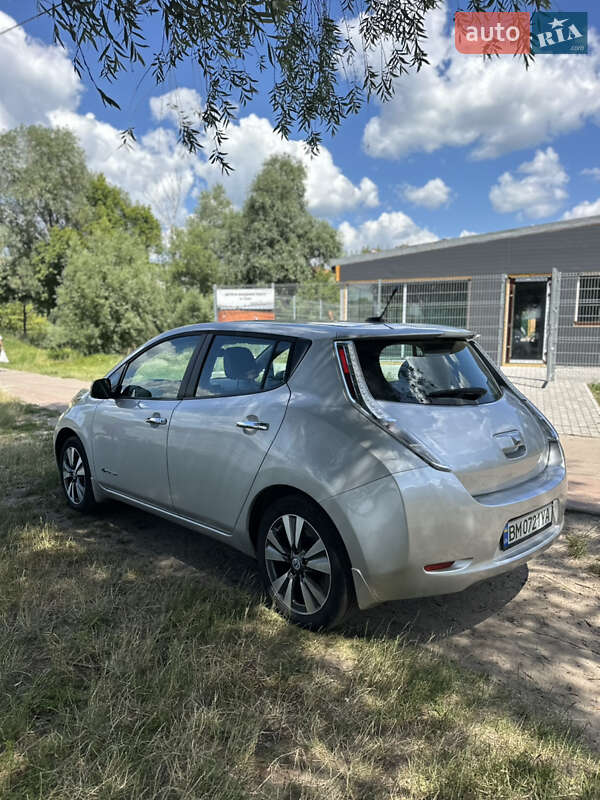 Хэтчбек Nissan Leaf 2014 в Сумах