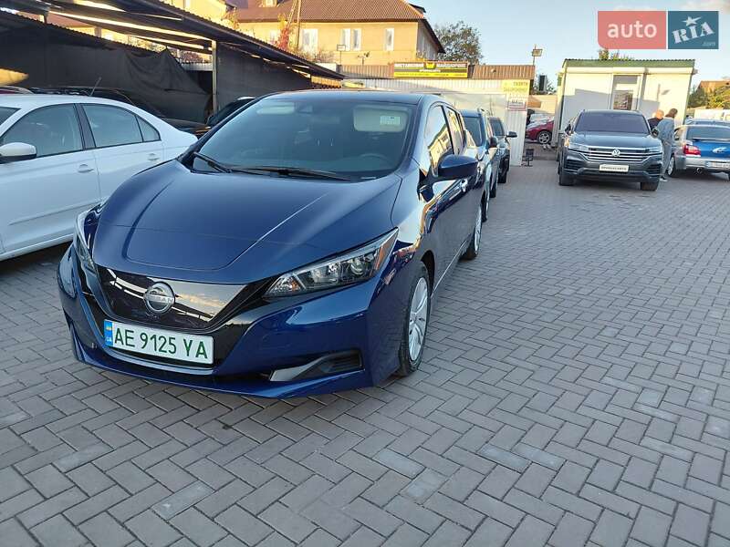 Хэтчбек Nissan Leaf 2024 в Кривом Роге фото 14 Хэтчбек Nissan Leaf 2024 в Кривом Роге