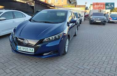 Хетчбек Nissan Leaf 2024 в  фото 14 Хетчбек Nissan Leaf 2024 в