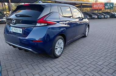 Хетчбек Nissan Leaf 2024 в  фото 21 Хетчбек Nissan Leaf 2024 в