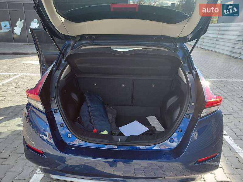 Хэтчбек Nissan Leaf 2024 в Кривом Роге фото 32 Хэтчбек Nissan Leaf 2024 в Кривом Роге