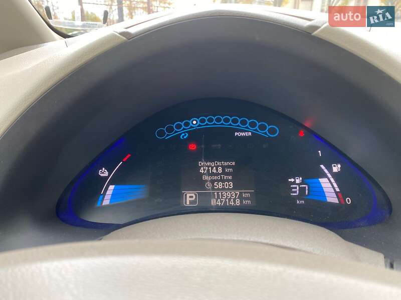 Хэтчбек Nissan Leaf 2012 в Ивано-Франковске