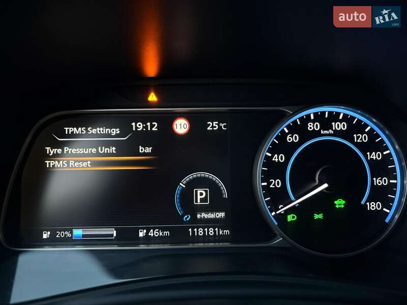 Хэтчбек Nissan Leaf 2020 в Николаеве