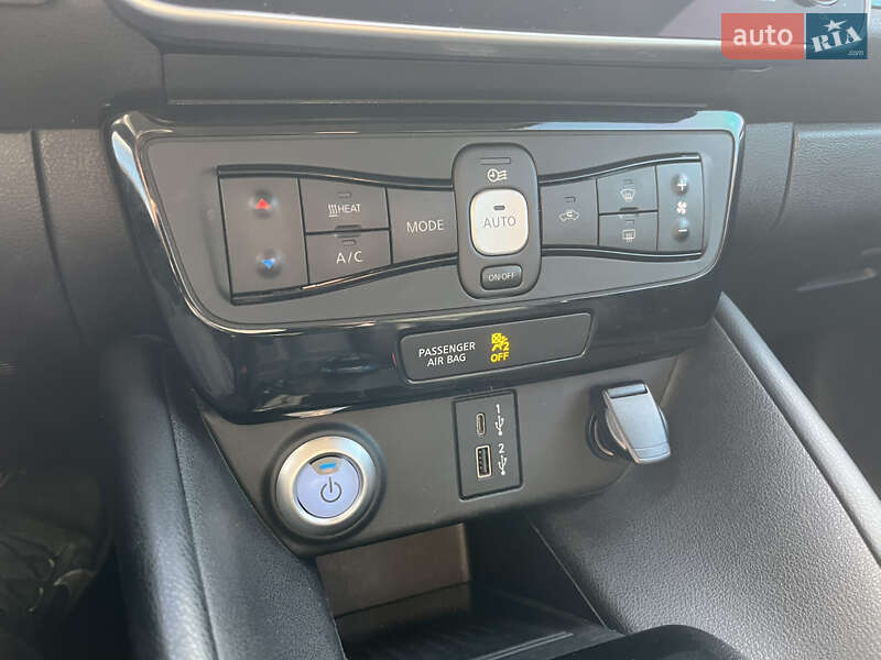 Хэтчбек Nissan Leaf 2020 в Одессе фото 9 Хэтчбек Nissan Leaf 2020 в Одессе