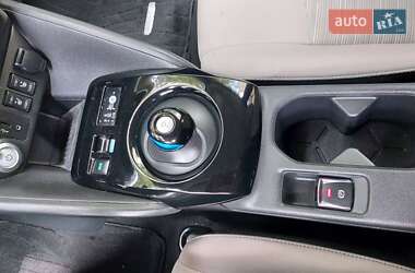 Хэтчбек Nissan Leaf 2018 в 
