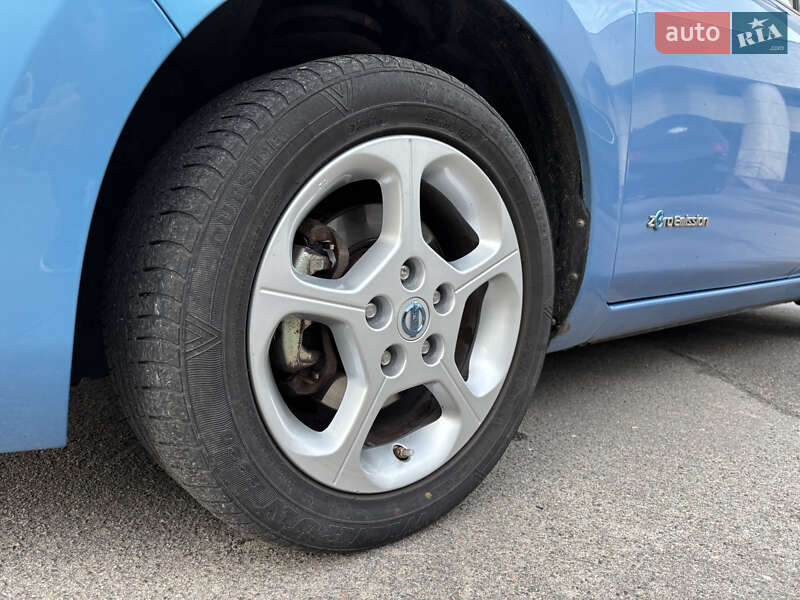 Хэтчбек Nissan Leaf 2012 в Киеве фото 14 Хэтчбек Nissan Leaf 2012 в Киеве
