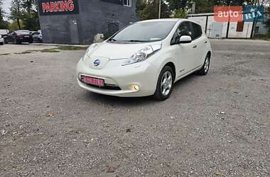 Хэтчбек Nissan Leaf 2015 в Каменском