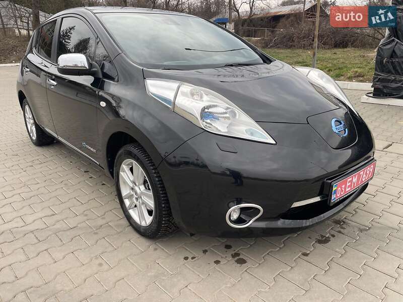 Хетчбек Nissan Leaf 2013 в Чернівцях фото 5 Хетчбек Nissan Leaf 2013 в Чернівцях