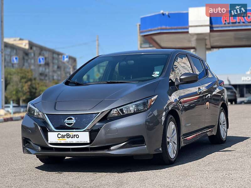 Хэтчбек Nissan Leaf 2018 в Одессе