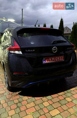 Хэтчбек Nissan Leaf 2019 в 