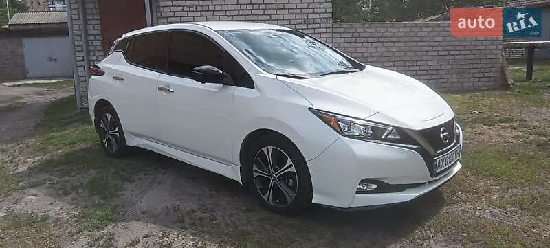 Хэтчбек Nissan Leaf 2021 в Харькове