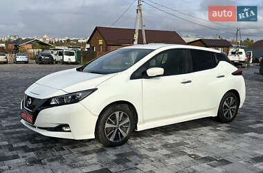 Хетчбек Nissan Leaf 2018 в 