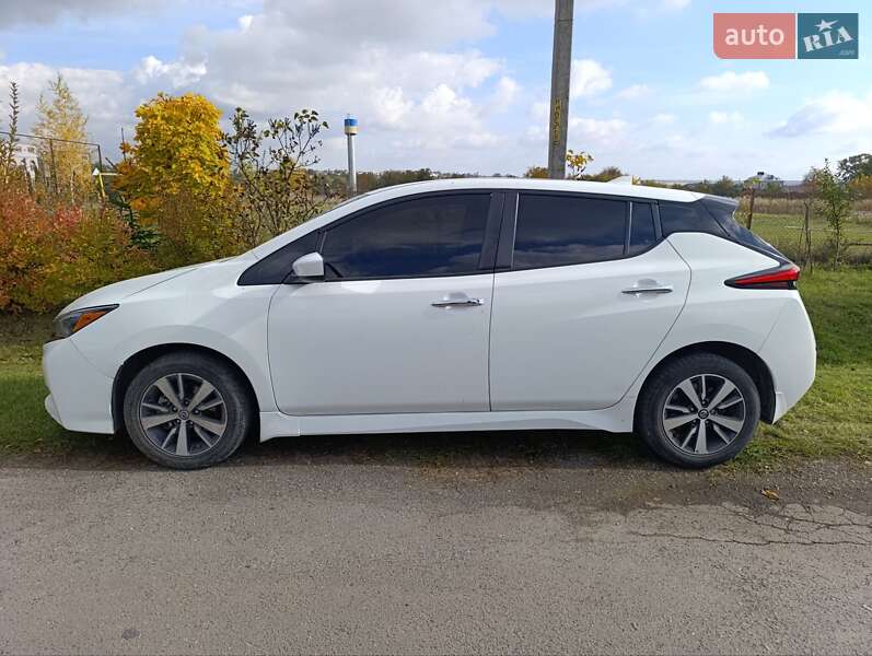 Хетчбек Nissan Leaf 2020 в Тернополі