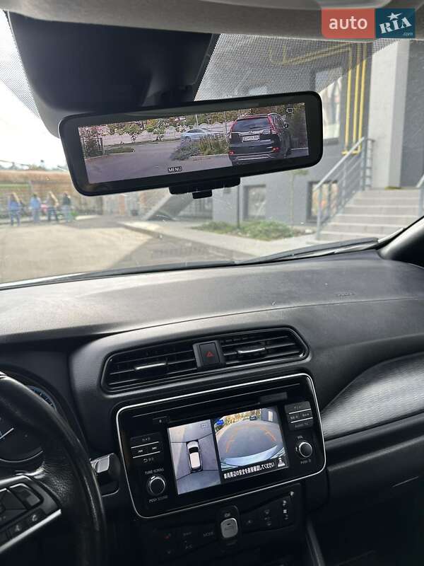 Хэтчбек Nissan Leaf 2019 в Фастове