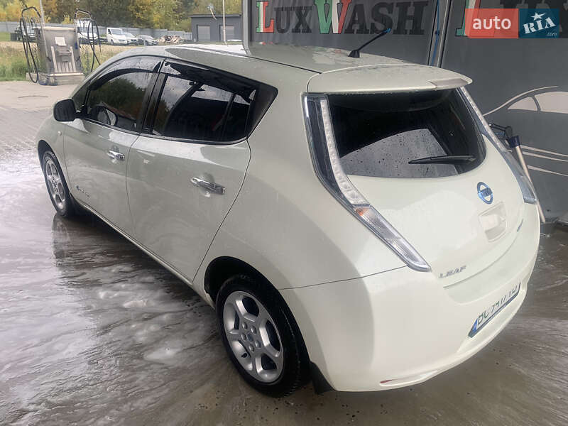 Хэтчбек Nissan Leaf 2012 в Трускавце фото 7 Хэтчбек Nissan Leaf 2012 в Трускавце
