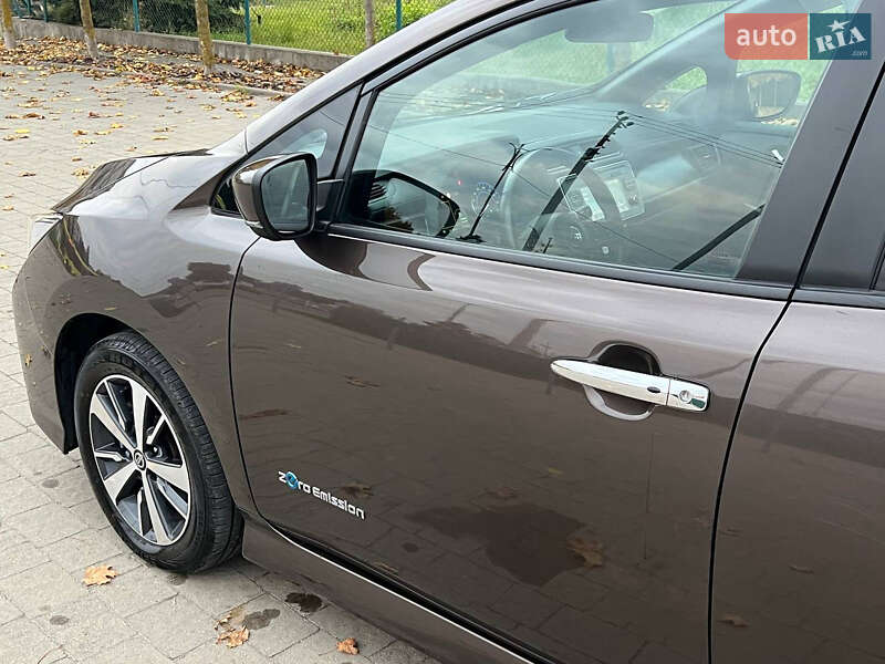 Хэтчбек Nissan Leaf 2019 в Львове фото 38 Хэтчбек Nissan Leaf 2019 в Львове
