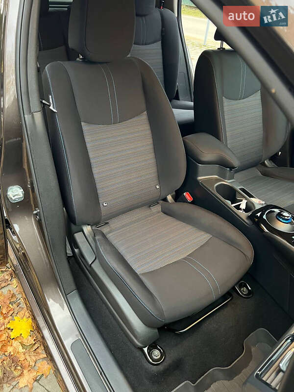 Хэтчбек Nissan Leaf 2019 в Львове фото 63 Хэтчбек Nissan Leaf 2019 в Львове