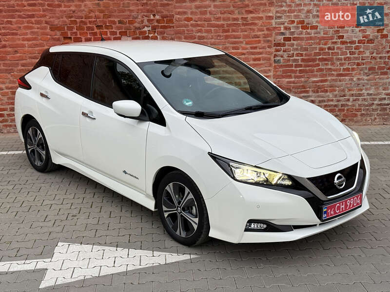Nissan Leaf 2021