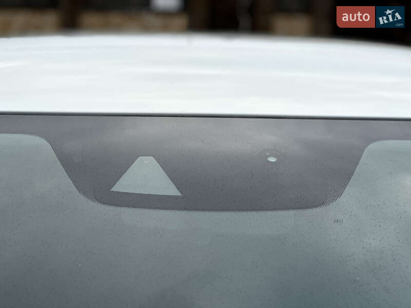 Хетчбек Nissan Leaf 2019 в Рівному