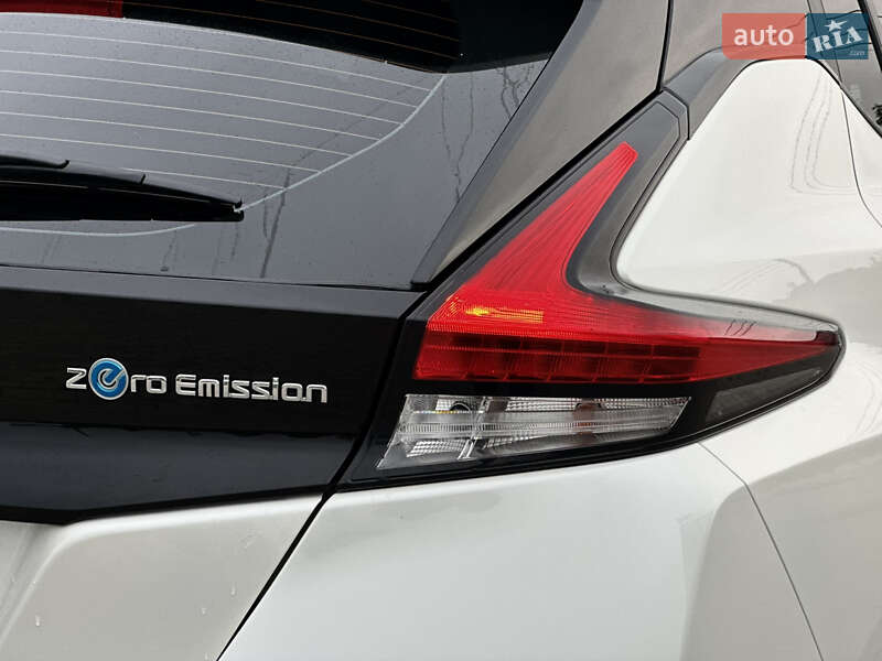 Хетчбек Nissan Leaf 2019 в Рівному