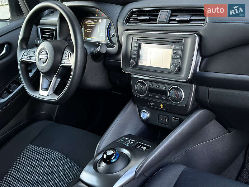 Хетчбек Nissan Leaf 2019 в Рівному