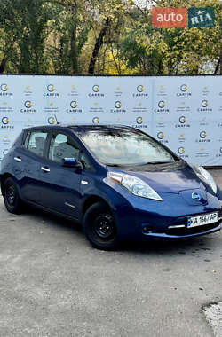 Хэтчбек Nissan Leaf 2016 в 
