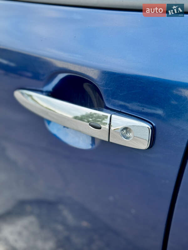 Хетчбек Nissan Leaf 2016 в Києві фото 15 Хетчбек Nissan Leaf 2016 в Києві