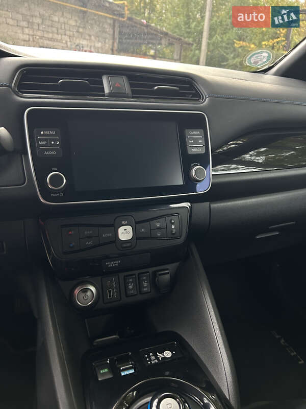 Хэтчбек Nissan Leaf 2023 в Днепре фото 20 Хэтчбек Nissan Leaf 2023 в Днепре