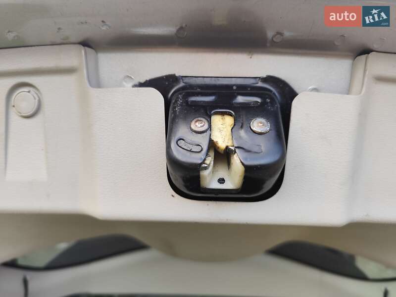 Хэтчбек Nissan Leaf 2016 в Ровно