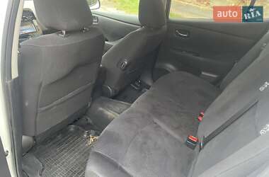 Хетчбек Nissan Leaf 2017 в  фото 2 Хетчбек Nissan Leaf 2017 в