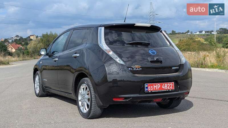 Хетчбек Nissan Leaf 2016 в Дрогобичі