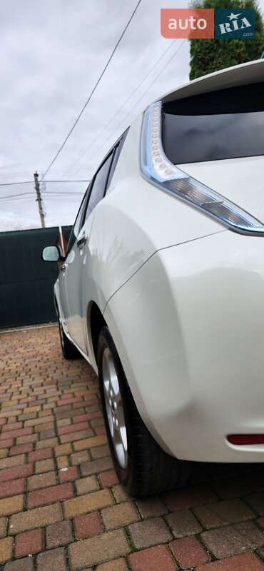 Хэтчбек Nissan Leaf 2014 в Ровно фото 9 Хэтчбек Nissan Leaf 2014 в Ровно
