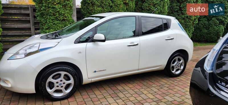 Хэтчбек Nissan Leaf 2014 в Ровно фото 16 Хэтчбек Nissan Leaf 2014 в Ровно