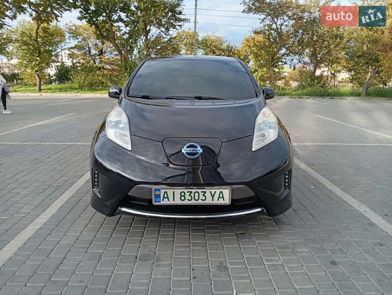 Хетчбек Nissan Leaf 2014 в Одесі