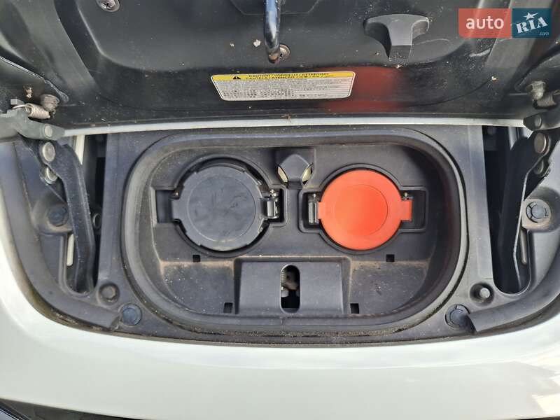 Хэтчбек Nissan Leaf 2020 в Луцке фото 10 Хэтчбек Nissan Leaf 2020 в Луцке