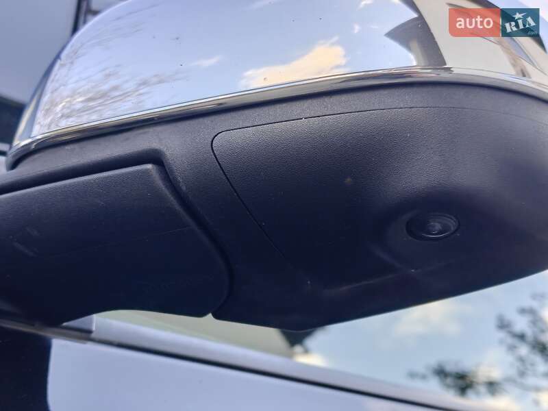 Хэтчбек Nissan Leaf 2014 в Ивано-Франковске