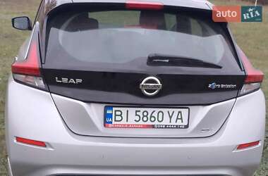 Хэтчбек Nissan Leaf 2021 в 