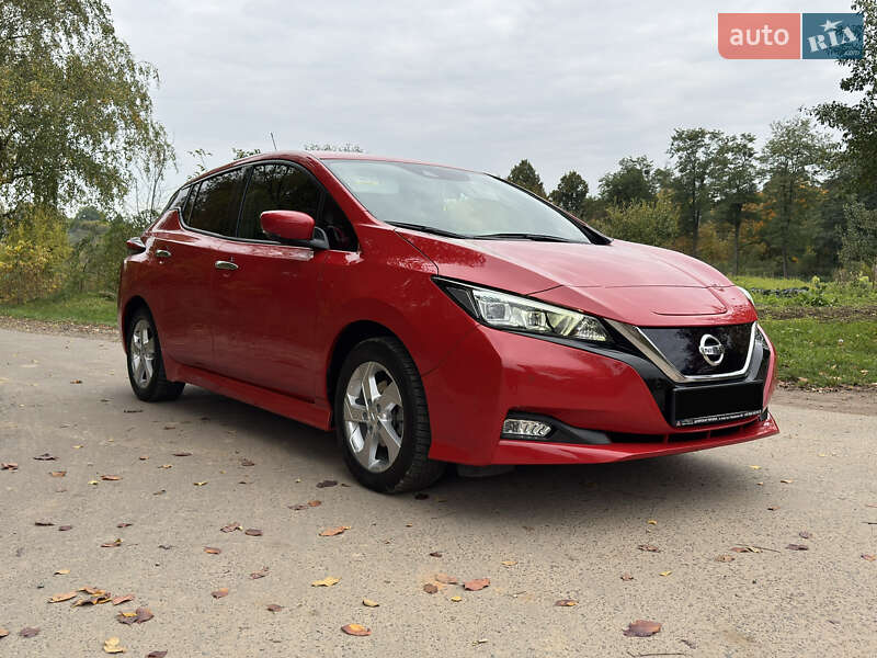 Хэтчбек Nissan Leaf 2020 в Львове