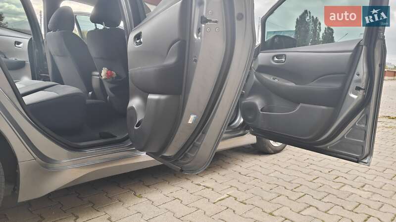 Хэтчбек Nissan Leaf 2019 в Одессе фото 10 Хэтчбек Nissan Leaf 2019 в Одессе