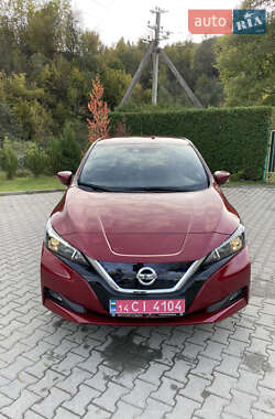 Хэтчбек Nissan Leaf 2020 в Ужгороде