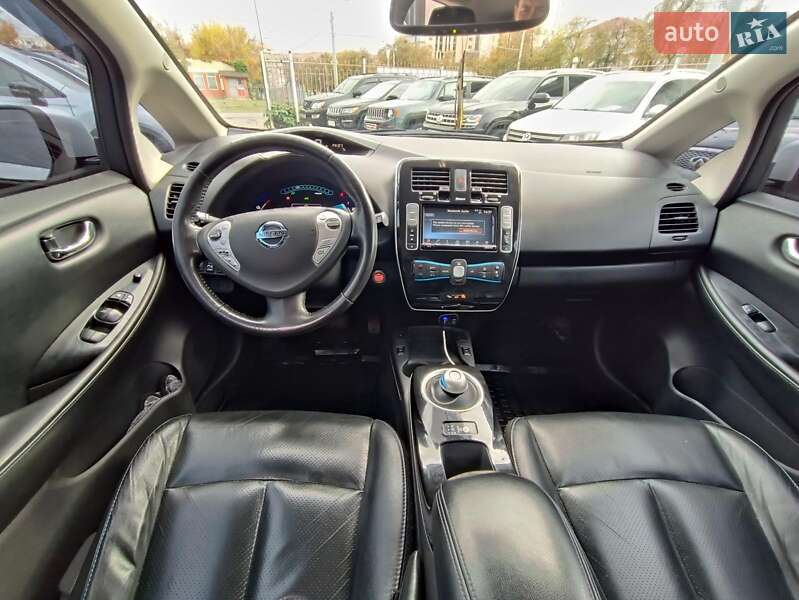 Хетчбек Nissan Leaf 2016 в Харкові