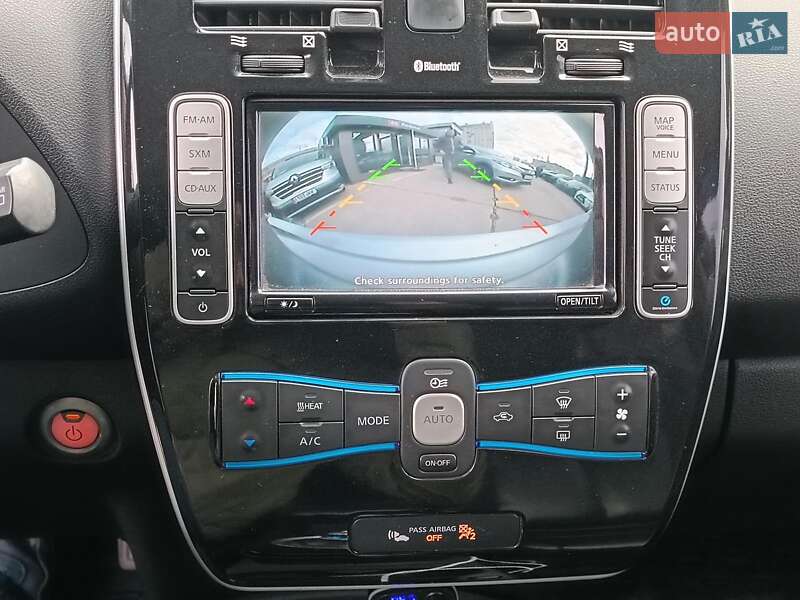 Хетчбек Nissan Leaf 2016 в Харкові