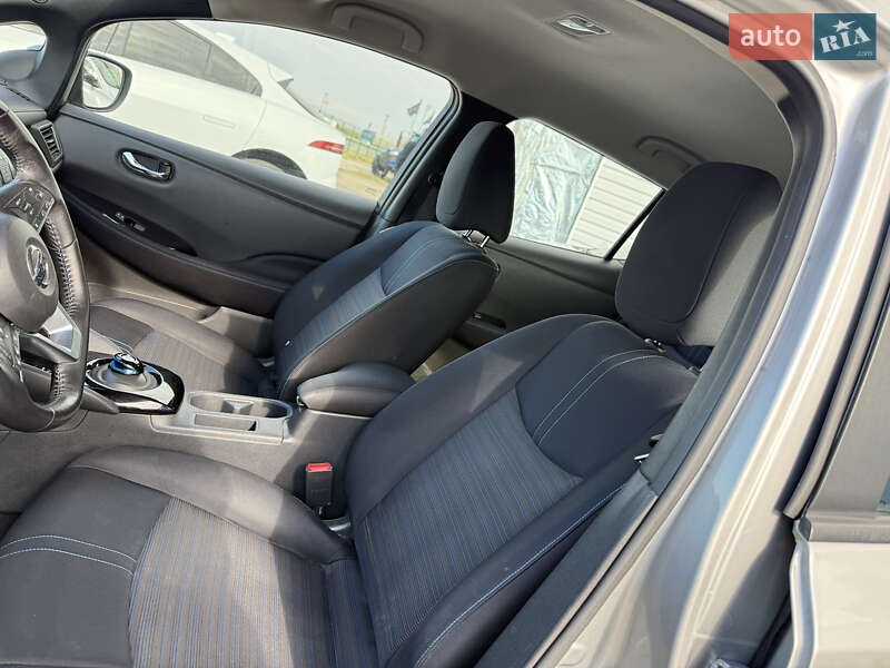 Хетчбек Nissan Leaf 2018 в Дніпрі фото 13 Хетчбек Nissan Leaf 2018 в Дніпрі