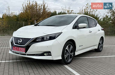 Хэтчбек Nissan Leaf 2020 в Дубно