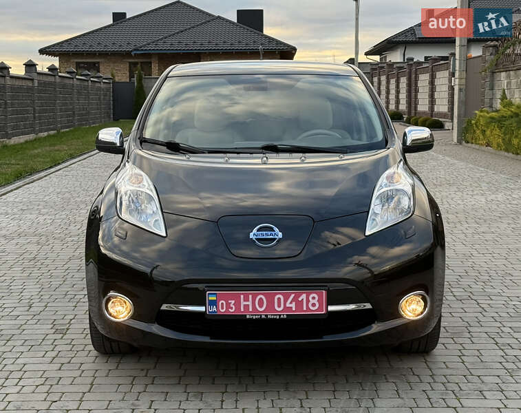 Хэтчбек Nissan Leaf 2014 в Ровно