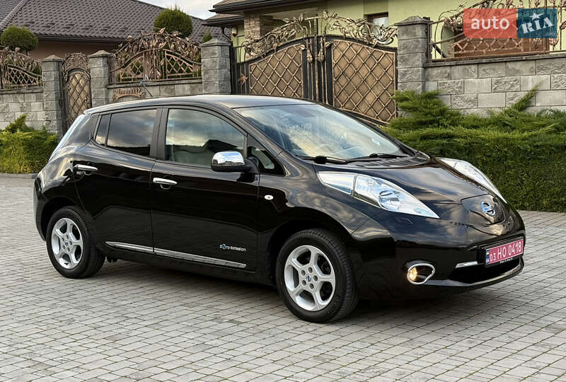 Хэтчбек Nissan Leaf 2014 в Ровно