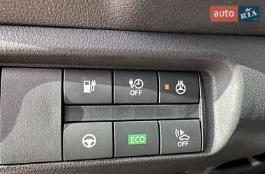 Хэтчбек Nissan Leaf 2018 в 