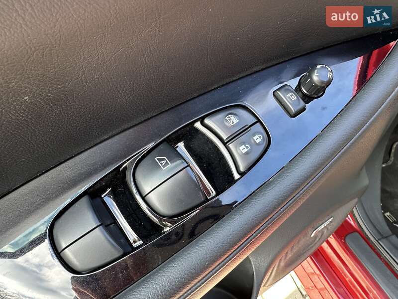 Хэтчбек Nissan Leaf 2018 в Хмельницком