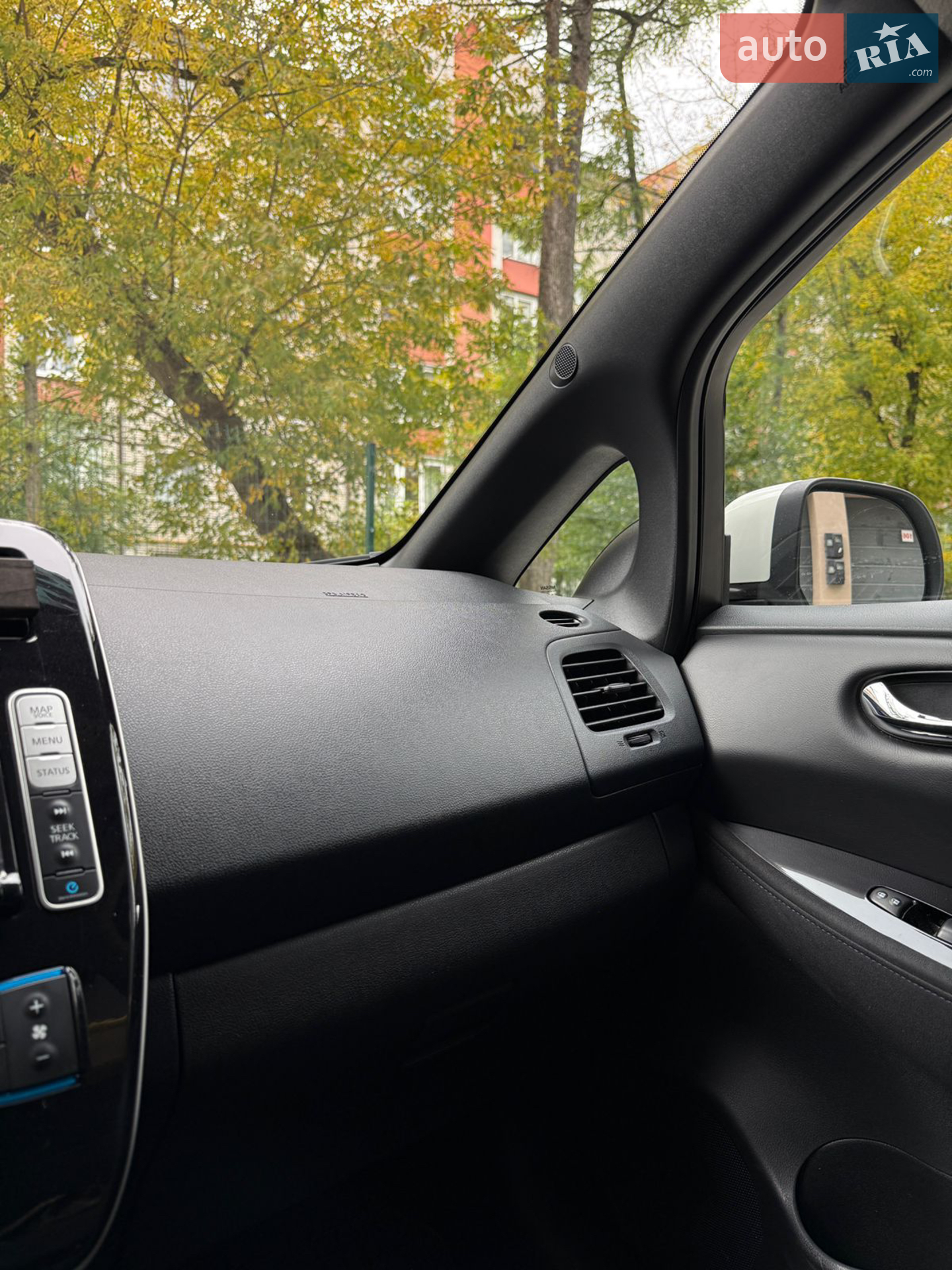 2014 Nissan Leaf - мініатюра 8